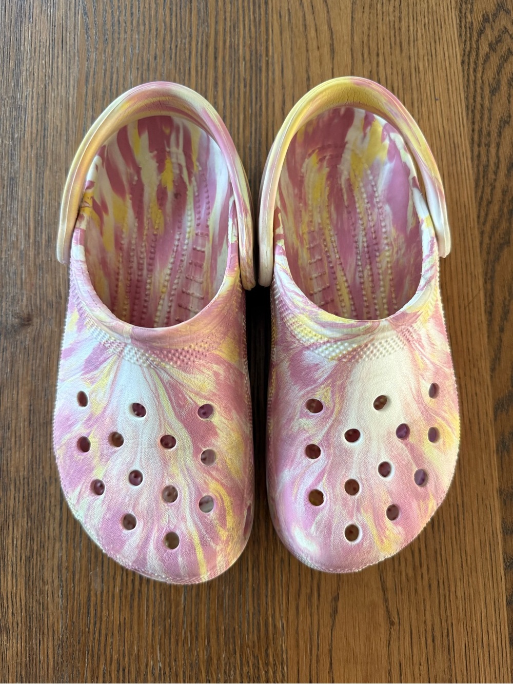 CROCS Marble Pink & Yellow Glow in the Dark Slip-On Clog